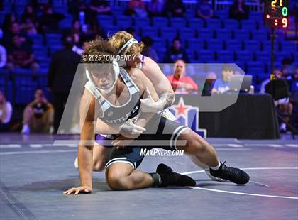 Thumbnail 2 in UIL Wrestling 6A Finals (157 lb - 285 lb) photogallery.