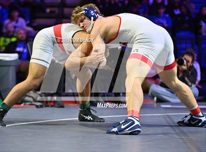 Thumbnail 2 in UIL Wrestling 6A Finals (157 lb - 285 lb) photogallery.