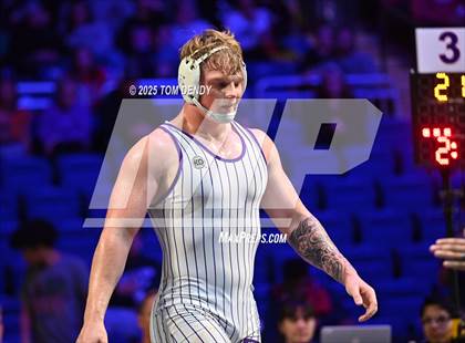 Thumbnail 1 in UIL Wrestling 6A Finals (157 lb - 285 lb) photogallery.