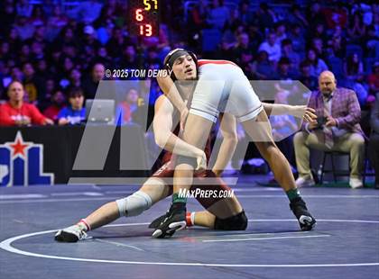 Thumbnail 2 in UIL Wrestling 6A Finals (157 lb - 285 lb) photogallery.