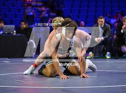 Thumbnail 3 in UIL Wrestling 6A Finals (157 lb - 285 lb) photogallery.
