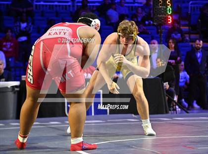 Thumbnail 2 in UIL Wrestling 6A Finals (157 lb - 285 lb) photogallery.