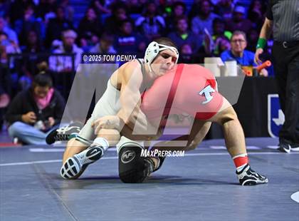 Thumbnail 1 in UIL Wrestling 6A Finals (157 lb - 285 lb) photogallery.