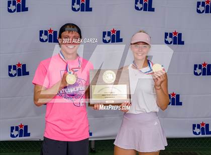 Thumbnail 1 in UIL 1A Tennis Finals (Awards) photogallery.