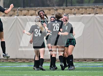 Thumbnail 2 in Westlake vs Southlake Carroll (UIL 6A Girls Soccer State Semifinal) photogallery.