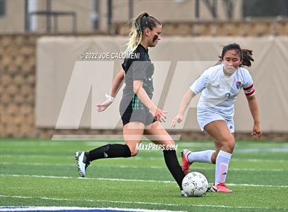 Thumbnail 2 in Westlake vs Southlake Carroll (UIL 6A Girls Soccer State Semifinal) photogallery.