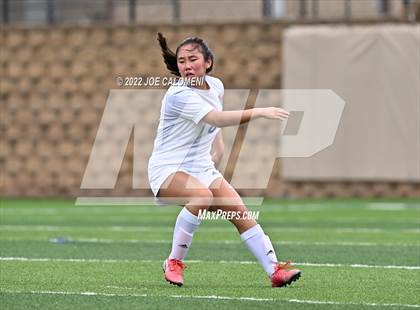 Thumbnail 3 in Westlake vs Southlake Carroll (UIL 6A Girls Soccer State Semifinal) photogallery.