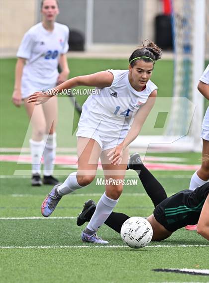 Thumbnail 1 in Westlake vs Southlake Carroll (UIL 6A Girls Soccer State Semifinal) photogallery.