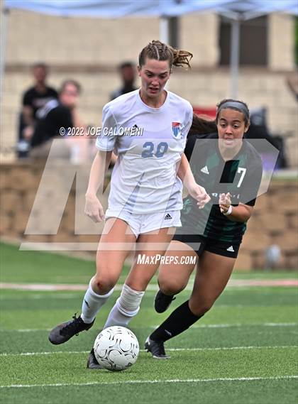 Thumbnail 2 in Westlake vs Southlake Carroll (UIL 6A Girls Soccer State Semifinal) photogallery.