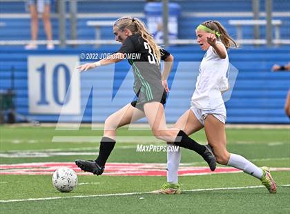 Thumbnail 2 in Westlake vs Southlake Carroll (UIL 6A Girls Soccer State Semifinal) photogallery.