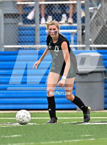 Thumbnail 2 in Westlake vs Southlake Carroll (UIL 6A Girls Soccer State Semifinal) photogallery.