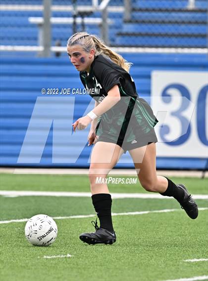 Thumbnail 2 in Westlake vs Southlake Carroll (UIL 6A Girls Soccer State Semifinal) photogallery.