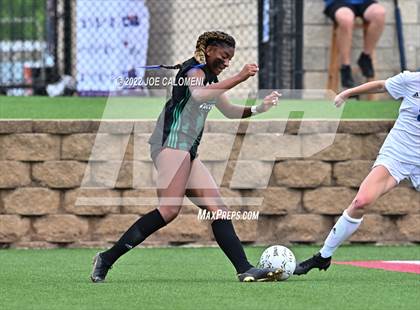 Thumbnail 1 in Westlake vs Southlake Carroll (UIL 6A Girls Soccer State Semifinal) photogallery.