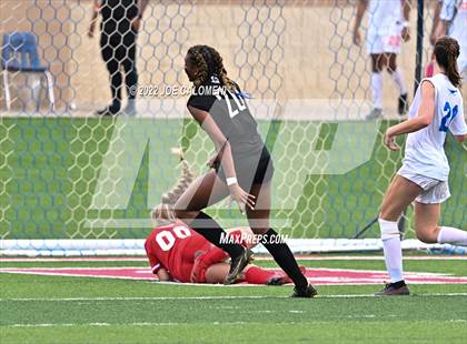 Thumbnail 3 in Westlake vs Southlake Carroll (UIL 6A Girls Soccer State Semifinal) photogallery.