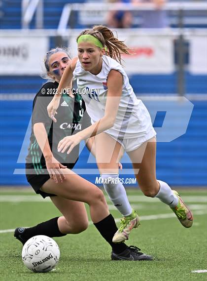 Thumbnail 1 in Westlake vs Southlake Carroll (UIL 6A Girls Soccer State Semifinal) photogallery.