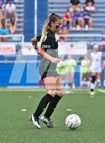 Thumbnail 3 in Westlake vs Southlake Carroll (UIL 6A Girls Soccer State Semifinal) photogallery.