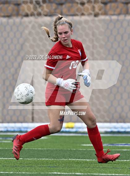 Thumbnail 3 in Westlake vs Southlake Carroll (UIL 6A Girls Soccer State Semifinal) photogallery.