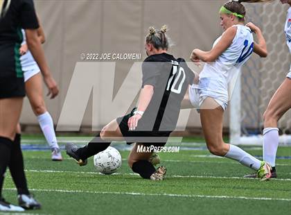 Thumbnail 2 in Westlake vs Southlake Carroll (UIL 6A Girls Soccer State Semifinal) photogallery.