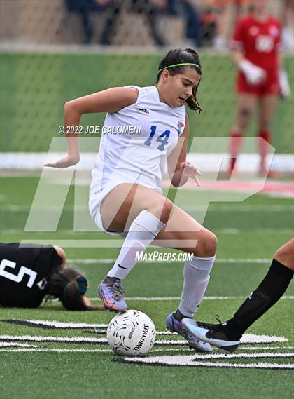 Thumbnail 2 in Westlake vs Southlake Carroll (UIL 6A Girls Soccer State Semifinal) photogallery.