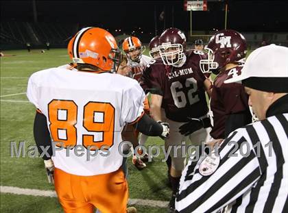 Thumbnail 2 in Caledonia-Mumford vs. Walton (NYSPHSAA Class D Semifinal) photogallery.