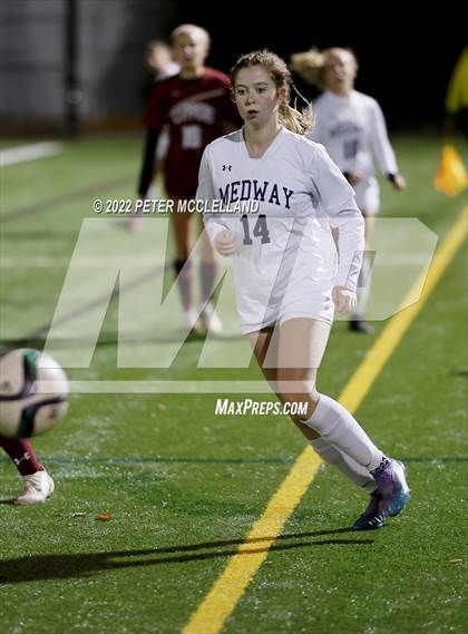 Thumbnail 2 in Medway vs Newburyport (MIAA Division 3 Round of 16) photogallery.