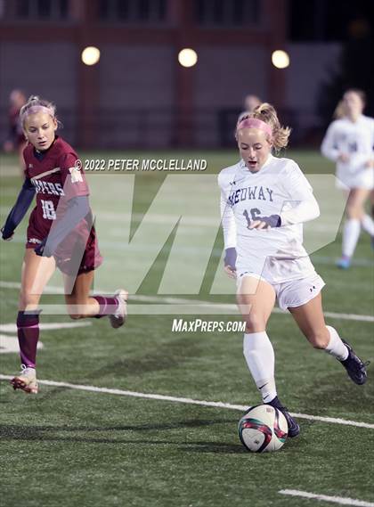 Thumbnail 2 in Medway vs Newburyport (MIAA Division 3 Round of 16) photogallery.