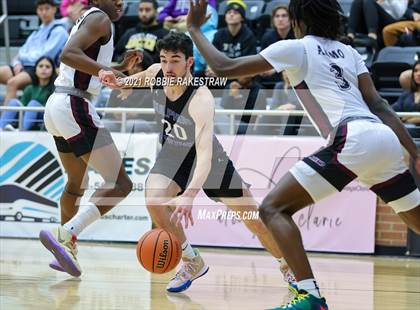 Thumbnail 3 in Sulphur Springs vs Wylie (Forney ISD Winter Classic) photogallery.