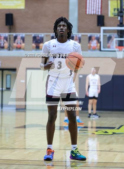 Thumbnail 3 in Sulphur Springs vs Wylie (Forney ISD Winter Classic) photogallery.