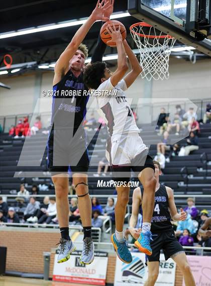 Thumbnail 3 in Sulphur Springs vs Wylie (Forney ISD Winter Classic) photogallery.