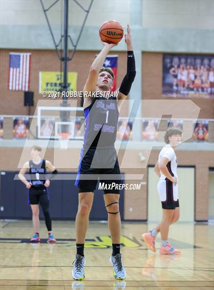 Thumbnail 2 in Sulphur Springs vs Wylie (Forney ISD Winter Classic) photogallery.