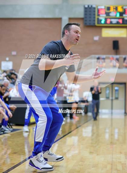 Thumbnail 3 in Sulphur Springs vs Wylie (Forney ISD Winter Classic) photogallery.