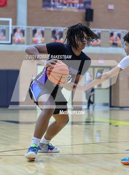 Thumbnail 1 in Sulphur Springs vs Wylie (Forney ISD Winter Classic) photogallery.
