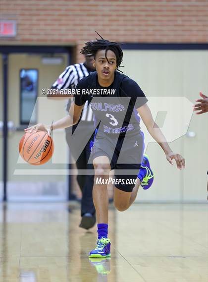Thumbnail 3 in Sulphur Springs vs Wylie (Forney ISD Winter Classic) photogallery.