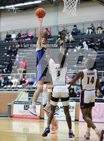 Thumbnail 2 in Sulphur Springs vs Wylie (Forney ISD Winter Classic) photogallery.