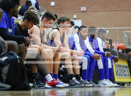 Thumbnail 3 in Sulphur Springs vs Wylie (Forney ISD Winter Classic) photogallery.
