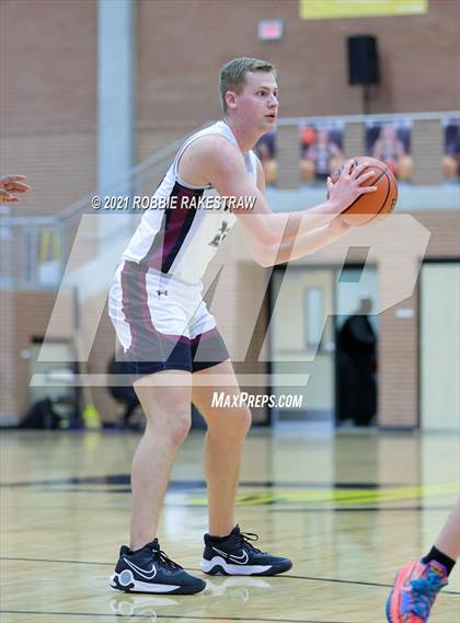 Thumbnail 3 in Sulphur Springs vs Wylie (Forney ISD Winter Classic) photogallery.