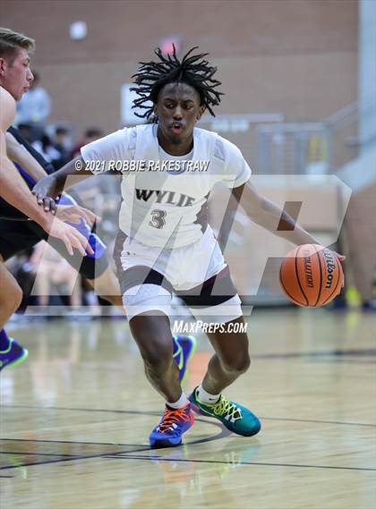 Thumbnail 3 in Sulphur Springs vs Wylie (Forney ISD Winter Classic) photogallery.