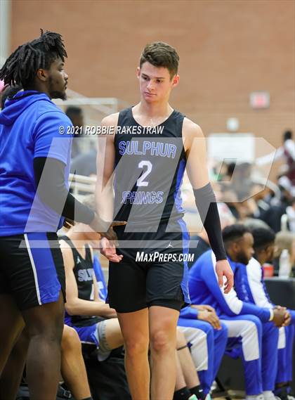 Thumbnail 3 in Sulphur Springs vs Wylie (Forney ISD Winter Classic) photogallery.
