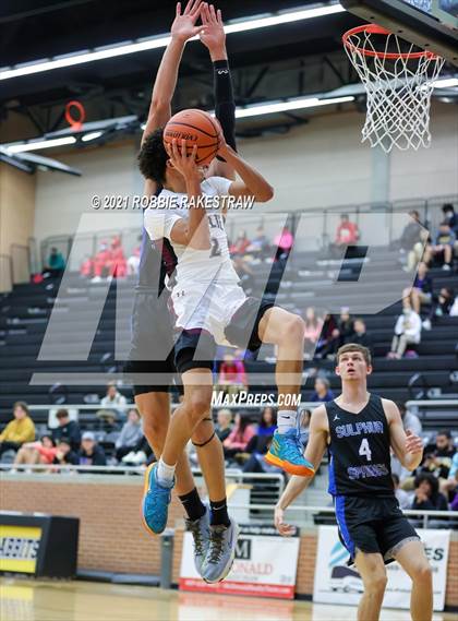 Thumbnail 1 in Sulphur Springs vs Wylie (Forney ISD Winter Classic) photogallery.