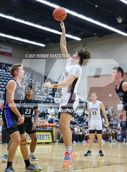 Thumbnail 2 in Sulphur Springs vs Wylie (Forney ISD Winter Classic) photogallery.