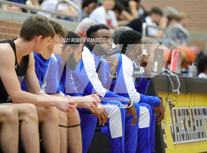 Thumbnail 2 in Sulphur Springs vs Wylie (Forney ISD Winter Classic) photogallery.