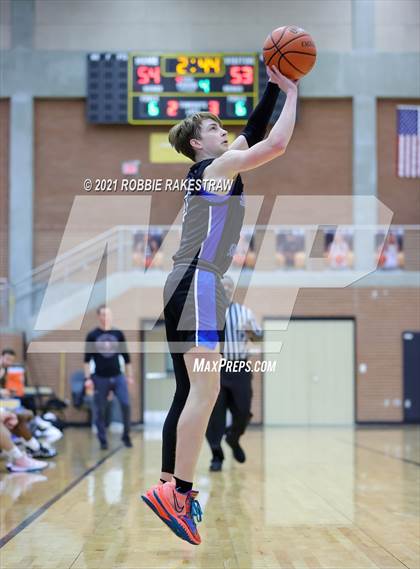 Thumbnail 1 in Sulphur Springs vs Wylie (Forney ISD Winter Classic) photogallery.