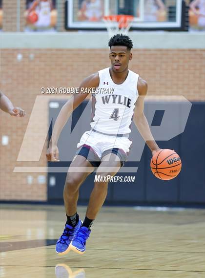 Thumbnail 2 in Sulphur Springs vs Wylie (Forney ISD Winter Classic) photogallery.