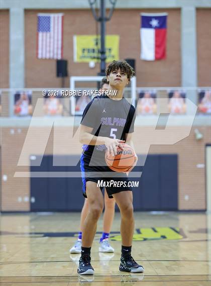 Thumbnail 1 in Sulphur Springs vs Wylie (Forney ISD Winter Classic) photogallery.