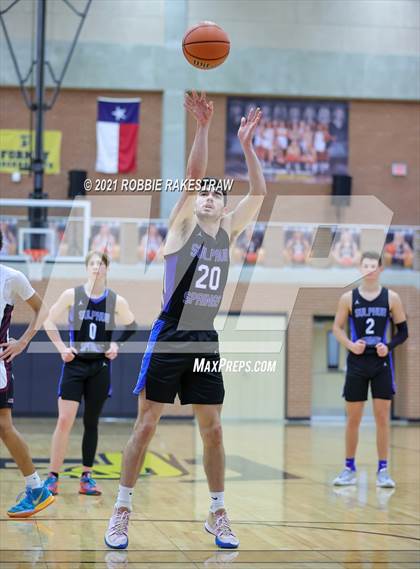 Thumbnail 3 in Sulphur Springs vs Wylie (Forney ISD Winter Classic) photogallery.