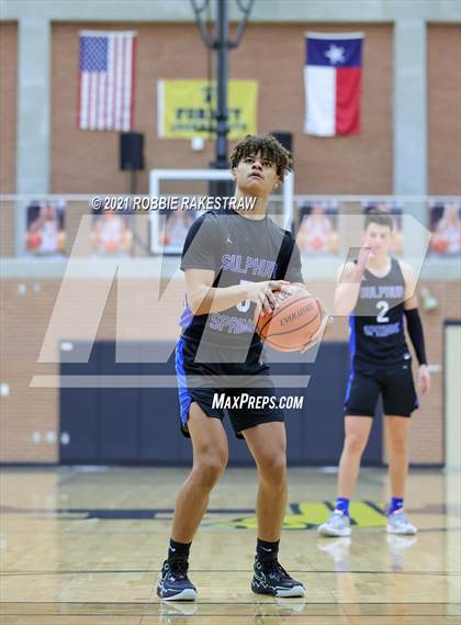 Thumbnail 2 in Sulphur Springs vs Wylie (Forney ISD Winter Classic) photogallery.