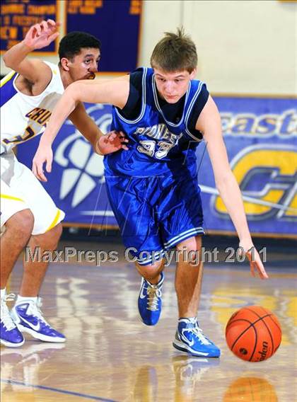Thumbnail 2 in Lampeter-Strasburg @ Lancaster Catholic photogallery.