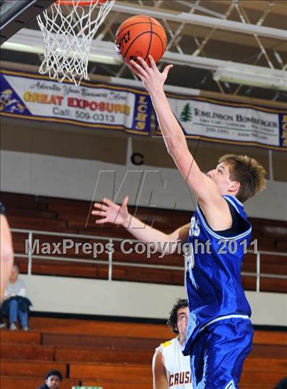 Thumbnail 2 in Lampeter-Strasburg @ Lancaster Catholic photogallery.
