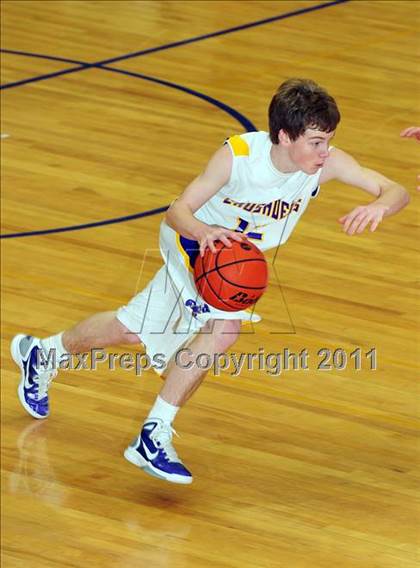 Thumbnail 1 in Lampeter-Strasburg @ Lancaster Catholic photogallery.