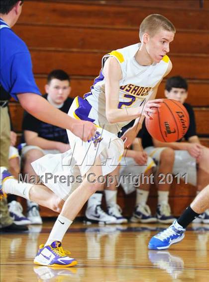Thumbnail 3 in Lampeter-Strasburg @ Lancaster Catholic photogallery.